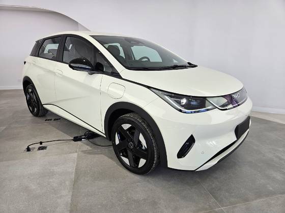 BYD DOLPHIN 44,9 KW ELÉTRICO GS BYD DOLPHIN 44,9 KW ELÉTRICO GS